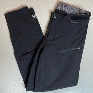 Men’s Dharco MTB pants. Size medium/32.